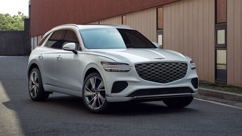 2025 Genesis GV70 Midsize SUV First Look: Super-Size My Screen? Genesis Gv70 Suv, Genesis Suv, Genesis Gv70, 2025 Prayer, Super Size Me, Midsize Suv, Digital Dashboard, Tv Advertising, Mid Size Suv