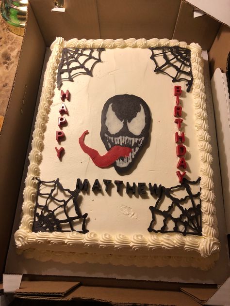 Venom Cake Ideas, Venom Birthday Cake, Venom Birthday Party Ideas, Venom Cake, Venom Party, Venom Birthday, Superhero Cakes, Pastel Rectangular, Plain Cake