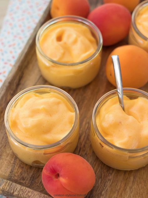 Apricot Mousse, Apricot Delight, Fruity Treats, Refreshing Desserts, Mousse Recipes, Dessert Lover, Food App, Grocery Lists, Grocery List