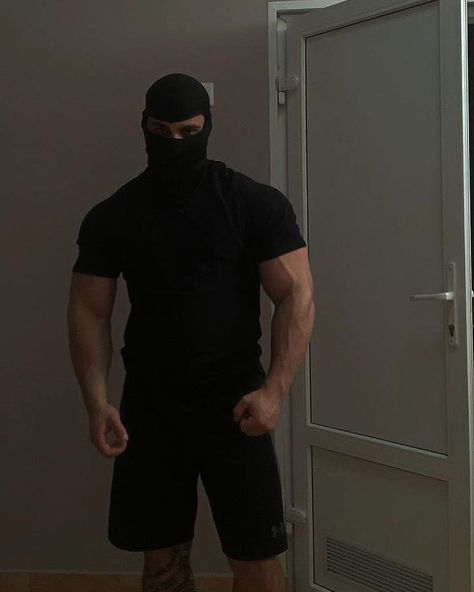 Bulk Physique Men, Big Guy Aesthetic, Boy Types Guys, Black Mullet Men, Russian Man Aesthetic, Russian Men Aesthetic, Guy With Mask, Big Muscular Man, Big Strong Men