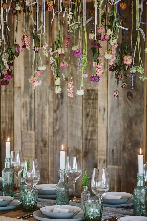 Quality Over Quantity {Having An Eco-Conscious Wedding} Dried Flowers Wedding, Eco Wedding, Flower Installation, Wedding Floral Centerpieces, Sustainable Wedding, Eco Friendly Wedding, Local Wedding, Wedding Flower Arrangements, Wedding Table Centerpieces