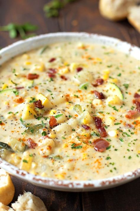 Corn And Zucchini Chowder, Zucchini Chowder, Corn And Zucchini, Summer Corn, Savory Soups, Chowder Recipes, Soup And Sandwich, Delicious Soup, Biryani