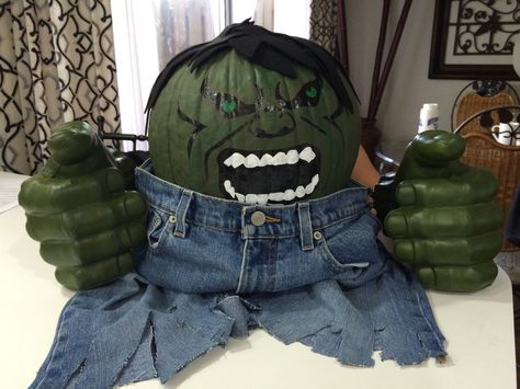 Hulk, pumpkin Halloween contest. Superhero, Diy pumpkin no carve decorations Superhero Pumpkins Decorating, Super Hero Pumpkin Decorating, Hulk Pumpkin Painting, Hulk Pumpkin Carving, Hulk Pumpkin, Pumpkin Contest Ideas No Carve, Pizza Pumpkin, Batman Pumpkin, Superhero Diy