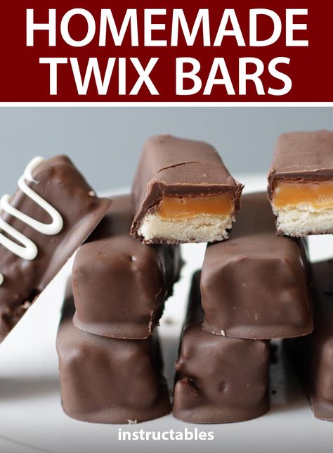 Twix Bars Recipe, Homemade Twix Bars Recipe, Twix Recipe, Twix Candy, Candy Aisle, Homemade Twix Bars, Desserts Homemade, Candy Bar Recipe, Twix Bars