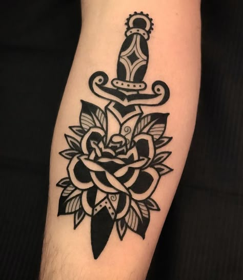 Siren Tattoos, Traditional Dagger Tattoo, Rip Tattoos, Rip Tattoos For Mom, Traditional Black Tattoo, Traditional Style Tattoo, Petit Tattoo, Edgy Elegance, Traditional Tattoo Sleeve