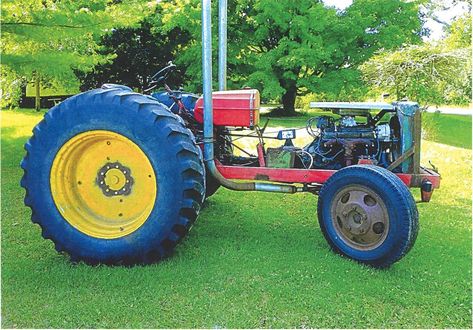 41-Year-Old Trucktor Still Going Strong Farmall M, Farm Show, Truck Engine, Saving Ideas, Old Tractors, Drive Shaft, Farm Tractor, Year Old, Wagons