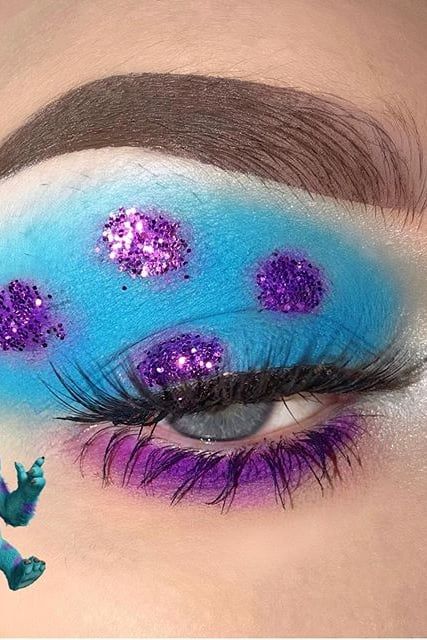 Sulley Makeup Monsters Inc, Sully Makeup Ideas, Sully Eye Makeup, Stitch Face Makeup, Disney Eyeshadow Looks, Disney Halloween Makeup Looks, Disney Themed Makeup, Disney Makeup Halloween, Disney Inspired Makeup Looks