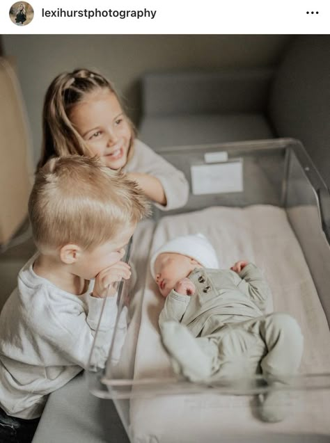 Meeting Sibling In Hospital, Hospital Photos Newborn Sibling, Twin Hospital Pictures, Fresh 48 With Siblings, Fresh 48 Hospital Photos, Delivery Photography, Hospital Pics, Newborn Hospital Pictures, Baby Hospital Pictures