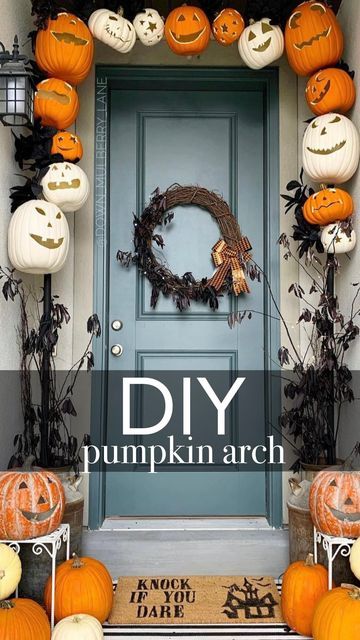 Halloween Front Porch Ideas Diy, Pumpkin Exterior Decor, Pumpkin Lights Porch, Pumpkin And Skull Arch, Pumpkins Around Door Frame, Halloween Pumpkin Garland Diy, Pumpkins Around Front Door, Pumpkin Arches Diy, Lighted Pumpkins On Porch