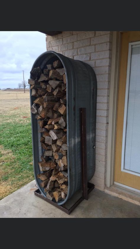 Firewood Storage Outdoor, Homes Ideas, Back Deck Decorating, Small Deck Decorating Ideas, Backyard Seating, Deck Decorating Ideas, Decorating Ideas On A Budget, Small Deck, Deck Decorating Ideas On A Budget