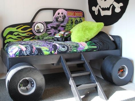 grave digger bed | custom-made Grave Digger Monster Truck bed (from Gabriel's Special ... Digger Bed, Monster Truck Bedroom, Monster Truck Bed, Monster Truck Room, Truck Bedroom, Truck Wallpaper, Truck Room, Grave Digger, Kids Room Furniture