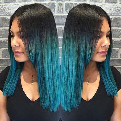 black into blue ombre Hairstyles Fairy, Teal Ombre Hair, Turquoise Hair Color, Fairy Hairstyles, Blue And Green Hair, Grey Balayage, Hairstyles Ombre, Ombre Hairstyles, Best Ombre Hair