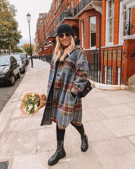 RUBY HOLLEY na Instagramie: „Off to ask my sister to be my bridesmaid 👰🏼🤍” Checked Shacket Outfit, Ruby Holley, Shacket Outfit Women, Zara 2020, Shacket Outfit, Long Coat Jacket, Winter Fashion Outfits Casual, Long Coat Women, Be My Bridesmaid