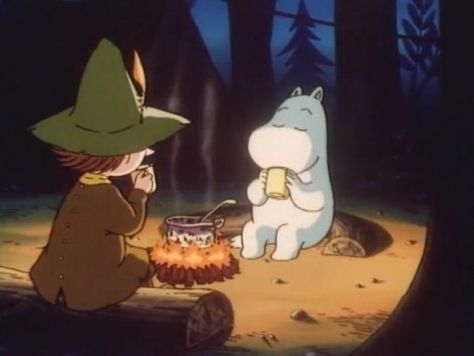 Moomin Cartoon, The Moomins, Cosy Autumn, Illustration Photoshop, Moomin Valley, Fun To Draw, Art Fanart, Creative Embroidery, Autumn Aesthetic