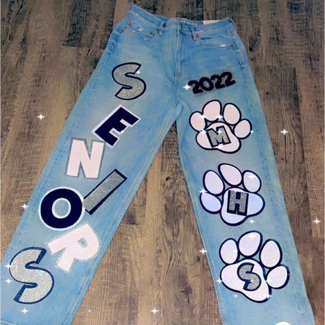 I Also Make Pants. Please Let Me Know Size And Color (School) Very Quick Turn Around Time Paint Pants Ideas School, Bratz Pants, Senior Jeans Ideas High Schools, Senior Pants Ideas, Gameday Makeup, Senior Pants High Schools, Hoco Pants, Homecoming Jeans Ideas, Homecoming Jeans