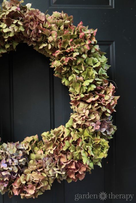 Garden Therapy, Muted Purple, Wreath Project, Dried Hydrangeas, Outdoors Inside, Diy Fall Wreath, Autumn Decorating, Diy Wreaths, Hydrangea Wreath