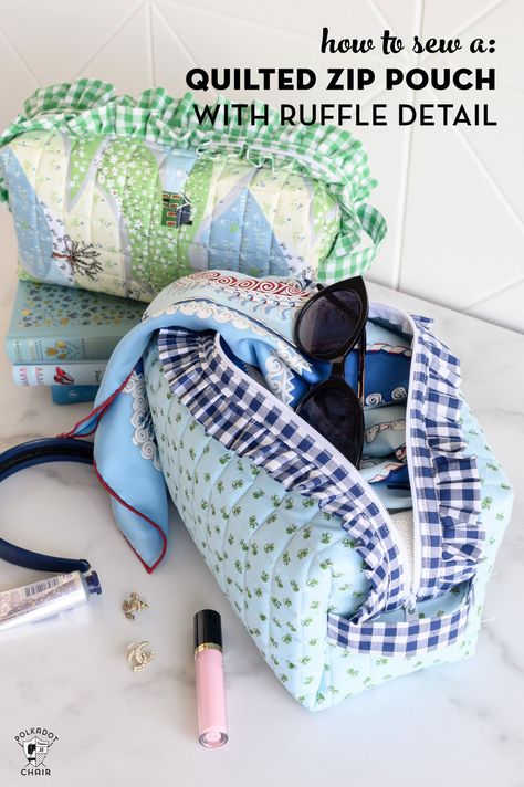 Learn how to make a quilted box zip pouch with a ruffled edge with our free sewing pattern Free Baby Quilt Patterns, Makeup Bag Pattern, Doll Sleeping Bag, Dopp Bag, Polka Dot Chair, Mug Rug Patterns, Pouch Sewing, Baby Quilt Patterns, Sewing Tutorials Free