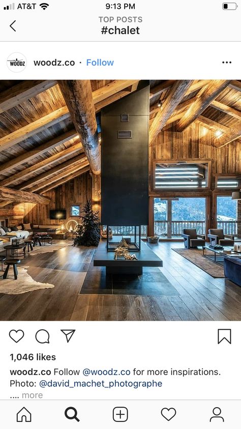 Ski Chalet Living Room, Dröm Hus Planer, Chalet Living Room, Luxury Chalet Interior, Chalet Interior Design, Mountain Interiors, Modern Chalet, Luxury Chalet, Chalet Interior