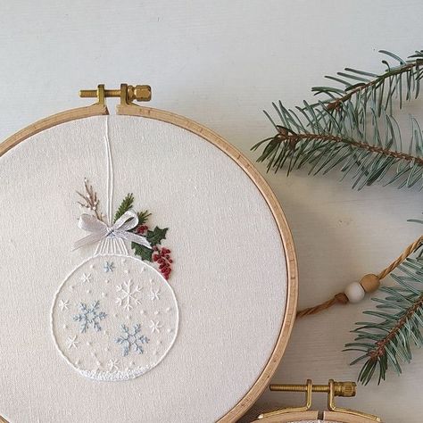 Embroidery | PDF-patterns | Bordado | МК on Instagram: "Christmas (winter) snow ball • new pdf-pattern ✨ . This cute little motif you can easily use to decorate a small gift bag, a napkin, a tea warmer, for example. . Available on Etsy. Embroidery size: 6*13 cm Hoop size: 16 cm 6 colours of DMC. 4 types of stitches. In this pattern over 36 pages of instructions, which contain: ~ link to the full YouTube video tutorial ~ list of materials ~ color and stitch guide (used DMC floss) ~ description of all used stitches ~ images for transfer to fabric ~ photos of a step-by-step process instructions for framing the finished work into a hoop. . . . Wish you embroider with pleasure✨. . . . #embroidery #embroiderypattern #dmcthreads #christmasembroidery" Transfer To Fabric, Etsy Embroidery, Tea Warmer, Snow Ball, Stitch Guide, Embroidery Christmas, Types Of Stitches, Small Gift Bags, Instagram Christmas