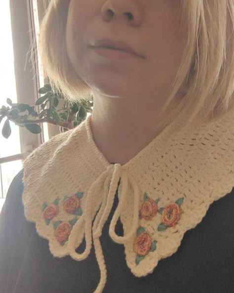 Crochet Fairy, Crochet Cute, Kawaii Crochet, Crochet Design Pattern, Crochet Business, Crochet Collar, Fun Crochet Projects, Crochet Things, Diy Crochet Projects