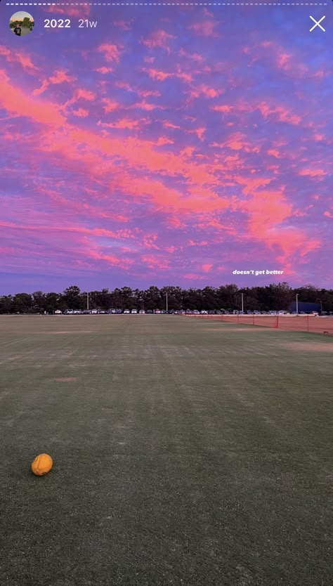 Touch Football Australia, Touch Rugby Aesthetic, Afl Wallpaper, Afl Aesthetic, Mari Core, Footy Games, Melbourne Demons, Vision Board Pics, Rugby Club