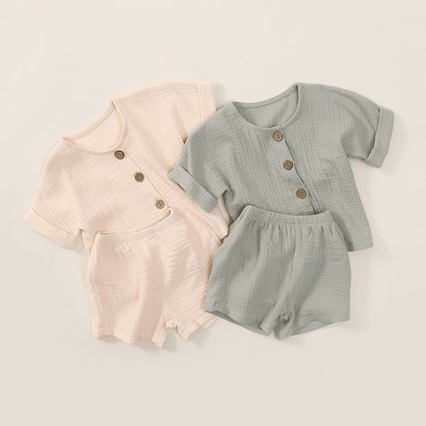 Gender Neutral Outfits Baby, Gender Neutral Going Home Outfit, Neutral Onesies, Gender Neutral Take Home Outfit, Summer Newborn Outfits Neutral, Gender Neutral Swaddle Sets, Gender Neutral Outfits, Cute Sets, Gender Neutral Baby Clothes