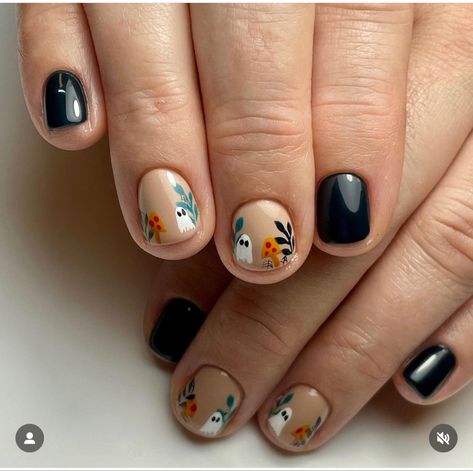 Short nail halloween designs Simple Fall Nails, September Nails, Cute Gel Nails, Shellac Nails, Halloween Nail Designs, Get Nails, Nail Art Ideas, Dream Nails, Nails Inspo