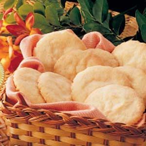 Crisp Lemon Sugar Cookies Recipe | Taste of Home Recipes Wafer Cookie Recipe, Wafers Recipe, Lemon Sugar Cookies Recipe, Vanilla Wafer Cookies, Sweet Bakes, Vanilla Wafer, Baking Stuff, Lemon Sugar Cookies, Nilla Wafers