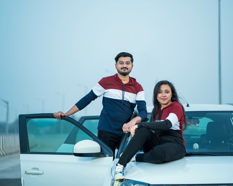 couple poses Car Poses For Couples, Couple Poses With Car, Couple Car Poses, Poses With Car, Couple Stills, Pre Wedding Pictures, Car Pose, Pre Wedding Photoshoot Props, Indian Bride Poses