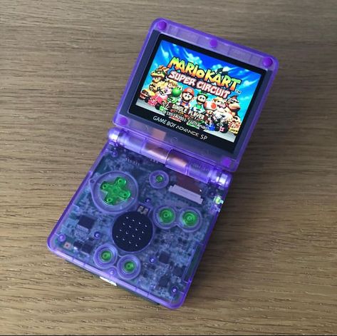 Nintendo Gameboy Advance Sp, Gameboy Games, Gameboy Advance Sp, Diy Gadgets, Custom Pc, Classic Video Games, Gameboy Advance, Video Gamer, Game System