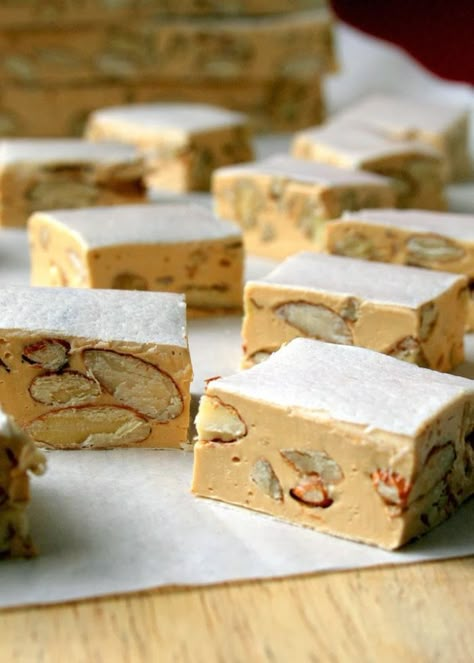 Pecan, almond and honey nougat – Cupcakes and Couscous Honey Nougat Recipe, Torrone Recipe, Nougat Recipe, Dessert Aux Fruits, Homemade Sweets, Pecan Nuts, Candy Recipes Homemade, Think Food, Homemade Candies