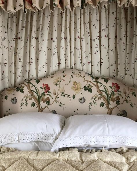 Lucy Lane Fox | A joy to create this bed in classically beautiful @bennisonlondon fabrics. | Instagram Bennison Fabrics, Bedroom Details, Instagram Pattern, Interior Design Boards, Pretty Bedroom, Dreamy Bedrooms, House Room, Elegant Homes, Headboards