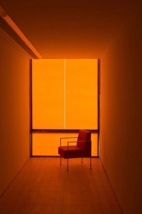 Orange Futuristic, Orange Office, Back To The 70s, 70s Orange, Chair Pictures, Orange Interior, Orange Aesthetic, Trending Pins, Retro Futurism