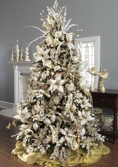 My tree looks a lot like this. I see a few things I can add. I love white, silver & gold. No colors!!! Can't wait to do this with all our kids this year.   { trl} A White Christmas, Beautiful Christmas Trees, Gold Christmas Tree, White Christmas Tree, Silver Christmas, Noel Christmas, Elegant Christmas, Christmas Deco, Gold Christmas