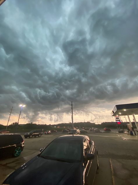 Storm coming #storm #stormiworld #thesky #aesthetic #aestheticfeed The Sky, Quick Saves