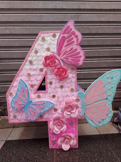 Butterfly Pinata, Princess Jasmine Birthday Party, Butterfly Birthday Theme, Castle Crafts, Princess Jasmine Birthday, Jasmine Birthday, 70th Birthday Cake, Fairy Garden Birthday Party, Piñata Ideas