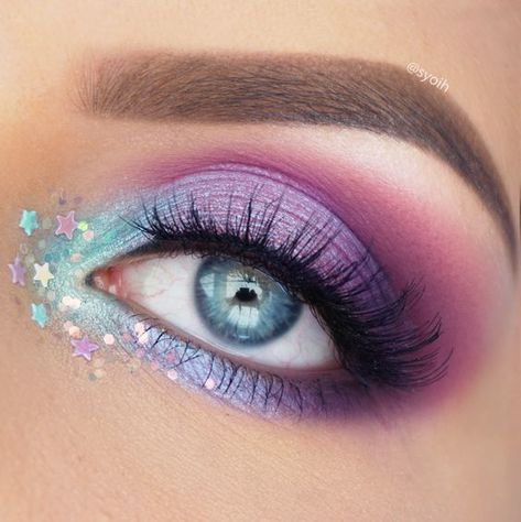 angrydinosaurx: “✧･ﾟ. angrydinosaurx ✧* ” Unicorn Eyeshadow, Carnaval Make-up, Mac Make Up, Halloweenský Makeup, Make Up Designs, Unicorn Makeup, Purple Makeup, Smink Inspiration, Makijaż Smokey Eye