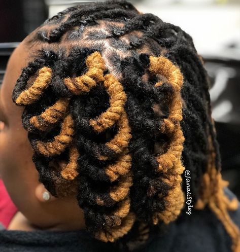 Pipe Cleaner Hairstyles Locs, Pipe Cleaner Curls On Short Locs, Loc Curls Styles Pipe Cleaners, Loc Pipe Cleaner Styles, Pipe Cleaner Locs, Pipe Cleaner Curls On Locs, Pipe Cleaner Loc Styles, Short Dread Styles, Short Dreadlocks Styles