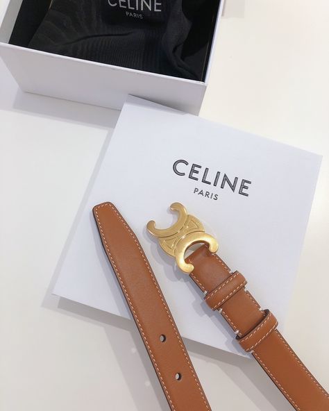 CELINE MEDIUM TRIOMPHE BELT IN NATURAL BROWN CALFSKIN TAN BELT 👉Available Now👈 ➡️DM for more details and Price ➡️Payment method PayPal ➡️Delivery all over the world 🌎 Luxury Wishlist, Celine Belt, Tan Belt, Louis Vuitton Gucci, Show Case, Fendi Belt, Natural Brown, Bags Shoes, Designer Bags