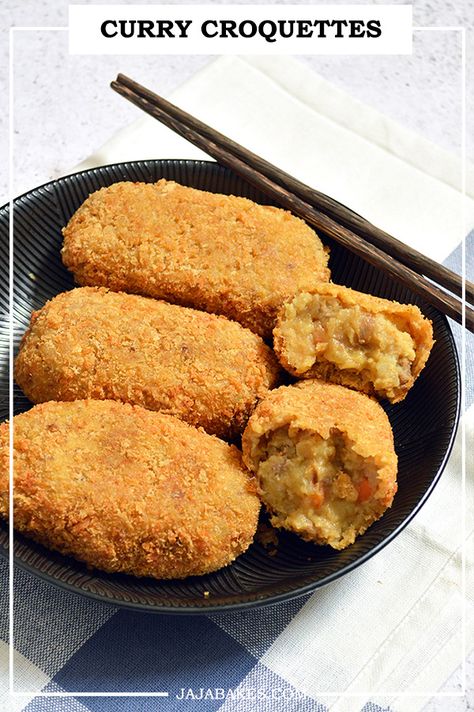 Beef Croquettes Recipe, Japanese Croquette, Croquette Recipe, Fried Potatoes Recipe, Croquettes Recipe, Veal Recipes, Savory Rice, Japanese Curry, Curry Dishes