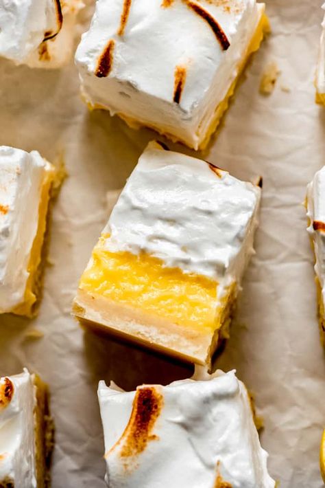 Lemon Meringue Pie Bars, Best Pork Tenderloin, Best Pork Tenderloin Recipe, Lemon Sour Cream Pie, Lemon Icebox Cake, Lemon Poppyseed Pancakes, Make Sweets, Christmas Main Dishes, Lemon Layer Cakes