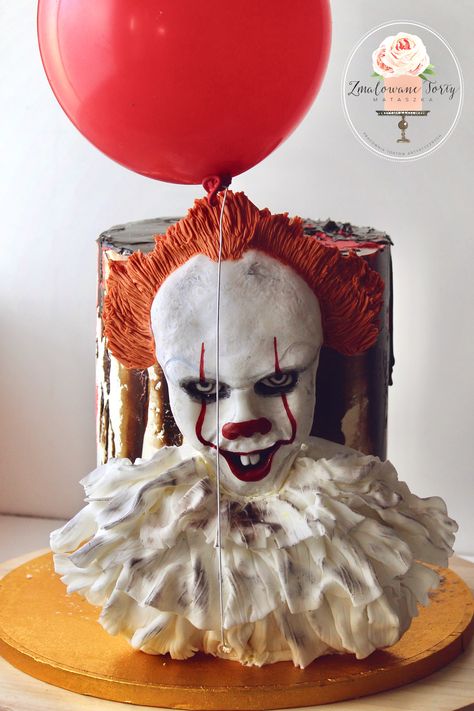 Penny Wise Cake, Pennywise Cake, Halloween Inspired Food, Horror Cakes, Cake And Pastries, Halloween Cake Ideas, It Cake, Gravity Cake, Cakes Inspiration