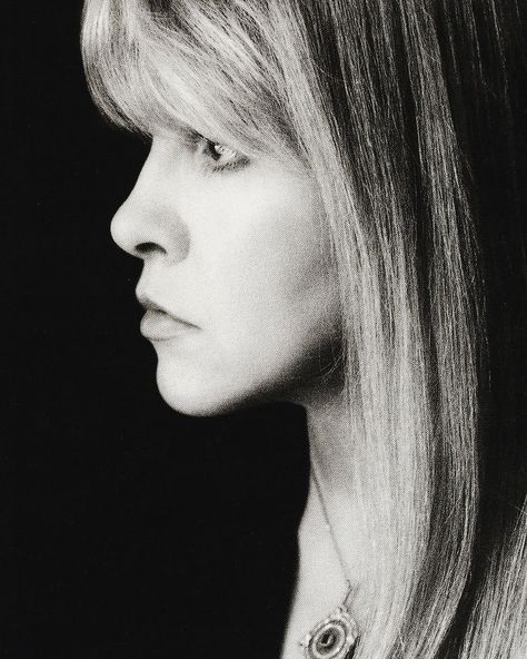 Stevie Nicks 🕊✨🖤 PICS & VIDS 🦋’s Instagram photo: “🖤✨ ~~ Say You Will shoot, 2003 ~~ ✨🖤 @stevienicks Credits to the owner” Stevie Nicks Side Profile, Stevie Nicks Profile Picture, Side Profile, Fleetwood Mac, Stevie Nicks, Art References, Say You, Antonio Mora Artwork, Profile Picture