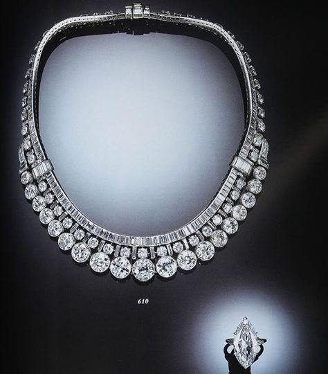 By Clive Kandel #clivekandel#necklace#ring… Necklace Pictures, Choker Design, Diamond Necklace Simple, Diamond Heart Pendant Necklace, Royal Aesthetic, Diamond Necklace Designs, Sparkle Necklace, Diamond Jewelry Designs, Necklace Diamond