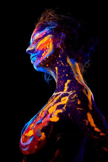 Uv Body Art, Uv Photoshoot, Uv Body Painting, Glowing Portrait, Paint Photoshoot, Uv Photography, Ecstatic Dance, Paint Portrait, Uv Paint