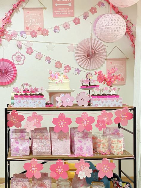 Sakura Party Decoration, Kawaii Party Decorations, Cherry Blossom Party Decorations, Cherry Blossom Birthday Theme, Cherry Blossom Party Theme, Sakura Party, Sakura Birthday, Cherry Blossom Party, Japanese Party