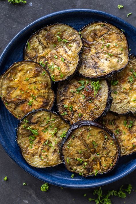 Sheet Pan Chicken And Potatoes, Easy Sheet Pan Chicken, Oven Roasted Eggplant, Roasted Eggplant Recipes, Cooking Eggplant, Roasted Chicken And Potatoes, Eggplant Salad, Chicken And Potatoes, Sheet Pan Chicken