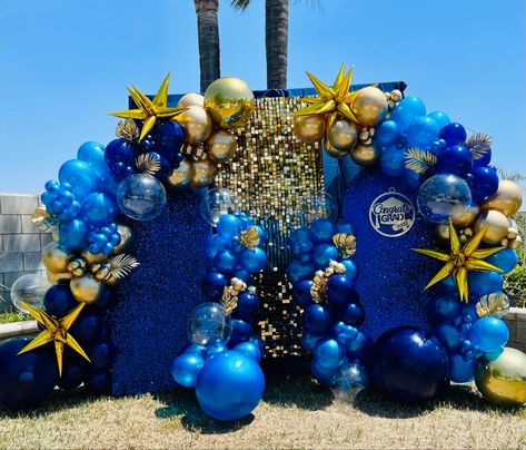 Night Under The Stars Balloon Arch, Under The Stars Balloon Arch, Royal Blue Balloon Arch Backdrop, Blue Silver And Gold Balloon Arch, Blue And Gold Balloon Arch Backdrop, Backdrop Panels, Graduation Party Backdrops, Kindergarten Graduation Party, Gold Foil Balloons