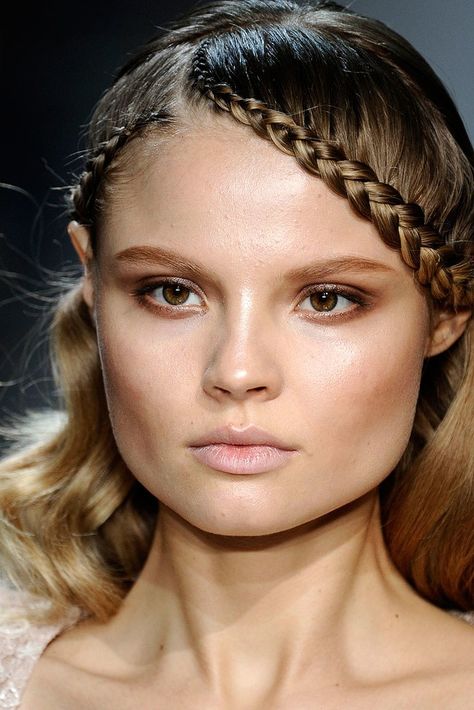 Elie Saab Spring 2010 Couture Collection Photos - Vogue Cheek Bones, Soft Grunge Hair, Magdalena Frackowiak, Bridal Braids, Hair Things, Braid Hair, Braided Hair, Naha, Pretty Hair