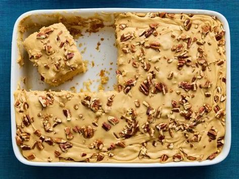 Maple Pecan Sheet Cake, Apple Butter Sheet Cake, Maple Pecan Cake Recipe, Maple Butter Pecan Bar Cake, Maple Sheet Cake, Maple Pecan Cake, Caramel Apple Sheet Cake Pioneer Woman, Sheet Pan Pecan Pie, Butter Pecan Sheet Cake 12 Tomatoes